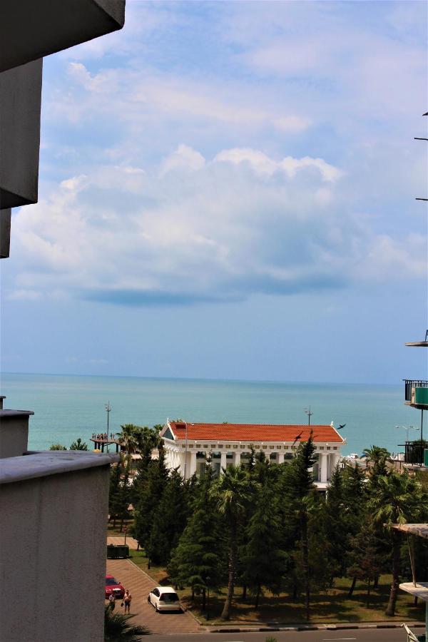 Orbi Lux Apartment Batumi Exterior foto