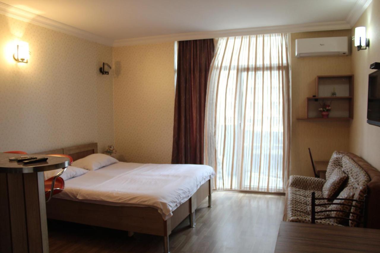Orbi Lux Apartment Batumi Exterior foto
